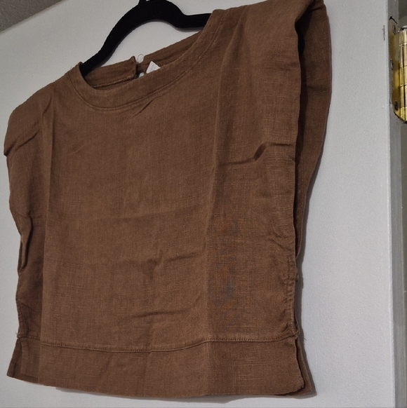 NWOT Zenana Sleeveless Cropped Top - Picture 4 of 4